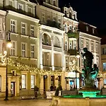 Stary Rynek 75 By View-apartments Apartment Poznan