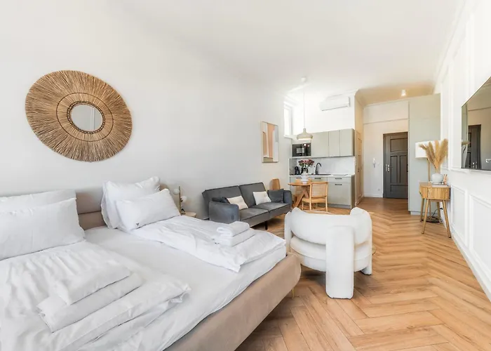 Stary Rynek 75 By View-apartments * Poznan