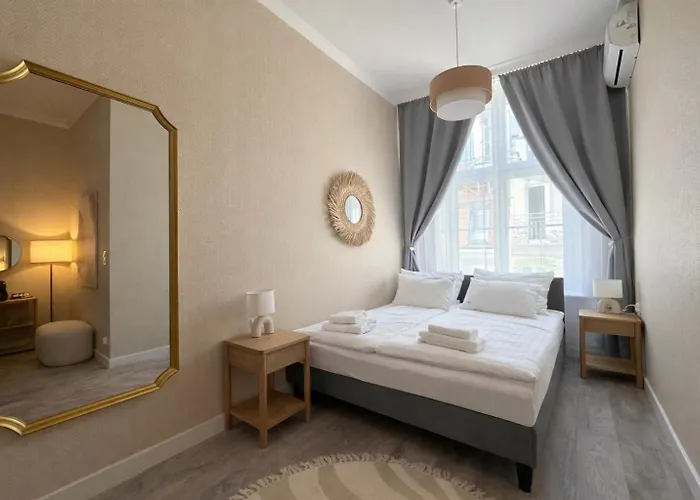 Stary Rynek 75 By View-apartments شقة بوزنان